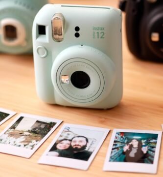 ¿Cómo saber cuántas fotos le quedan a la instax?